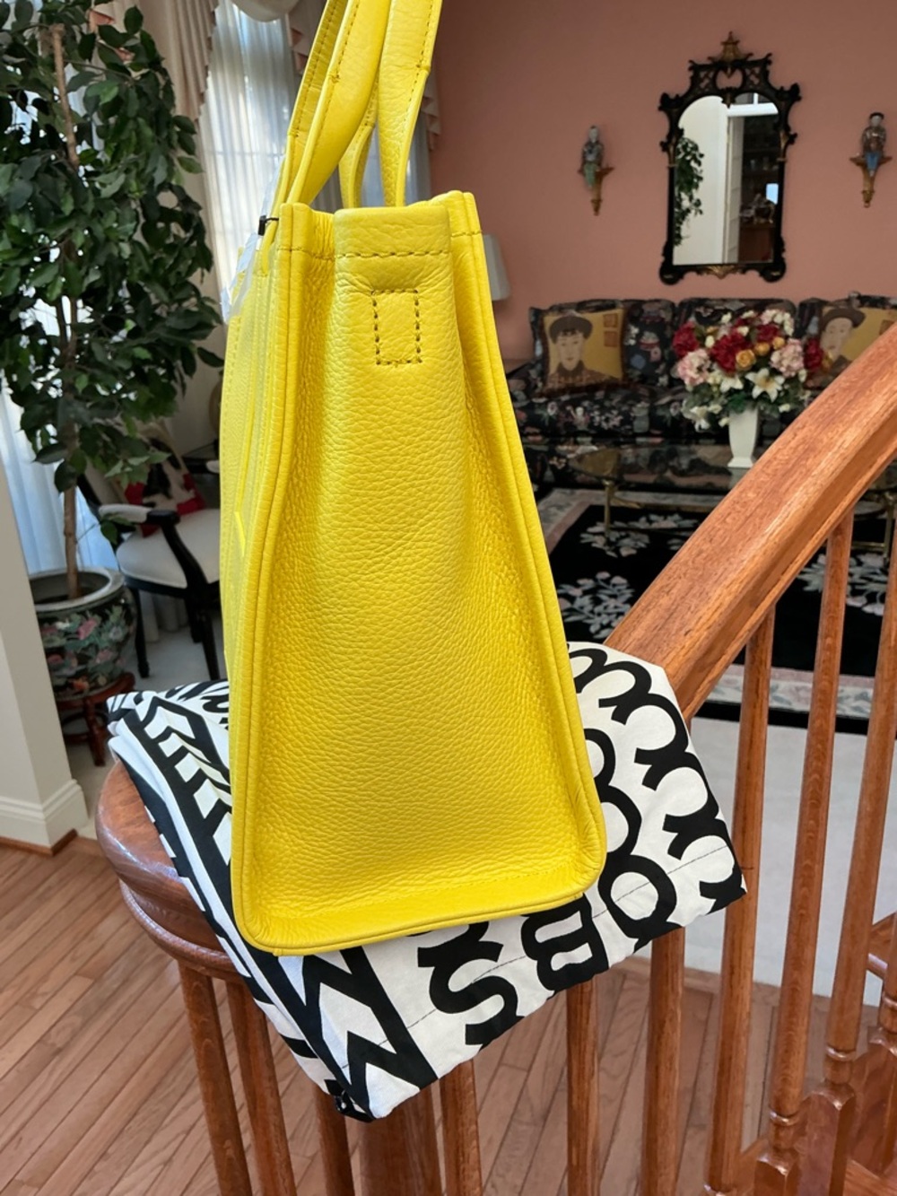 NWT MARC JACOBS CUSTOM PAINTED PARROT YELLOW MEDIUM LEATHER TOTE BAG - Picture 12 of 16